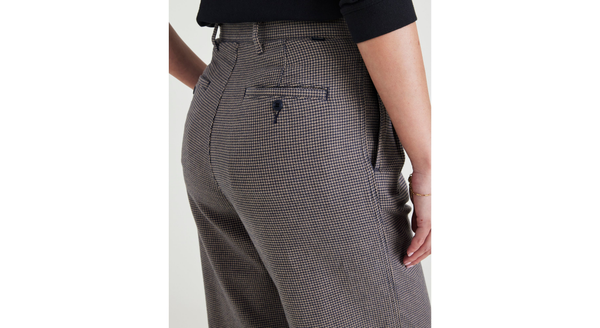 Dockers Original Khaki Pleated High Wide Fit Blue