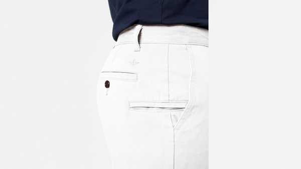 Dockers Perfect 10.5" Shorts White Cap