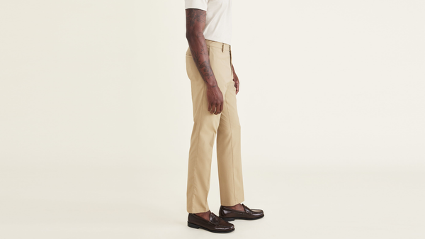 Dockers Signature Go Khakis Slim Fit Khaki