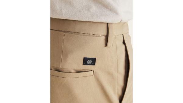 Dockers Signature Go Khakis Slim Fit Khaki