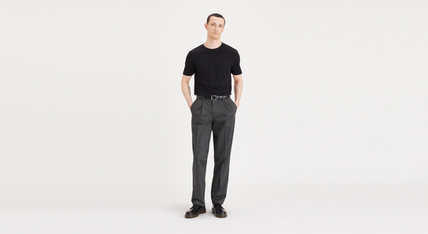 dockers Signature Khakis Pleated Classic Fit Grey