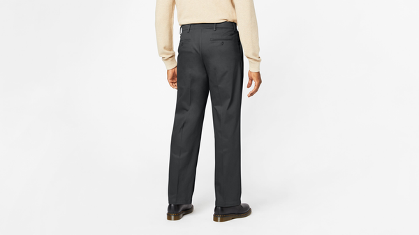Dockers Signature Khakis Pleated Relaxed Fit Grey