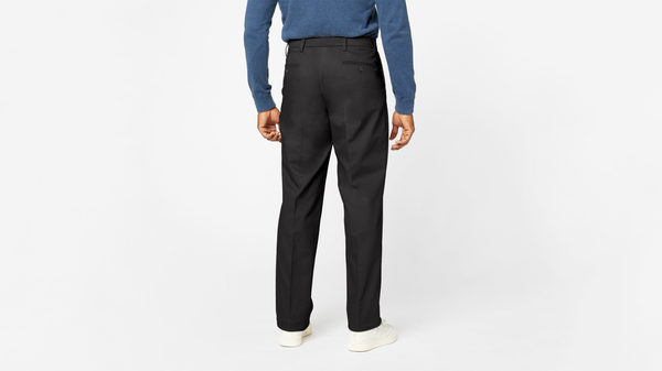 Dockers Signature Khakis Relaxed Fit Black