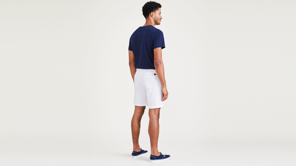 Dockers Ultimate Pull On 8.5" Short Lucent White