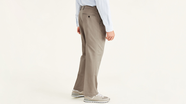 Dockers Easy Khakis Pleated Classic Fit (Big And Tall) Grey