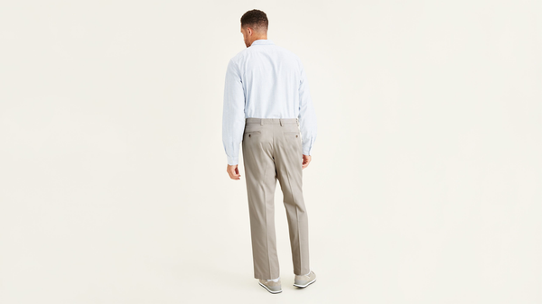 Dockers Easy Khakis Pleated Classic Fit (Big And Tall) Tan