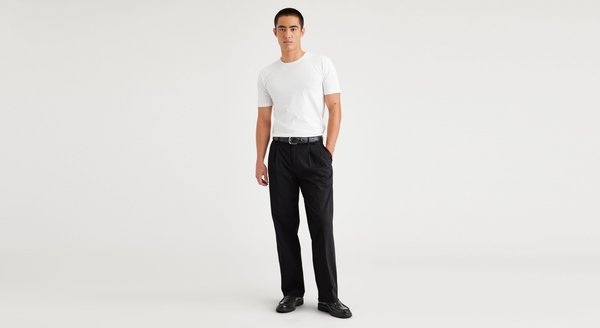 dockers Essential Chinos Pleated Classic Fit Beautiful Black