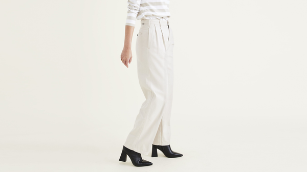 Dockers Original Khakis Pleated High Wide Fit Sahara Khaki