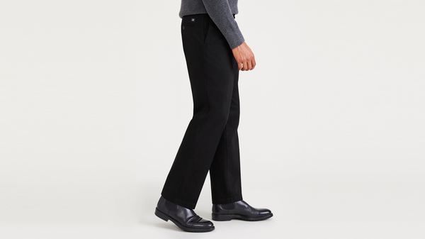 Dockers Signature Iron Free Khakis Pleated Classic Fit With Stain Defender® Beautiful Black