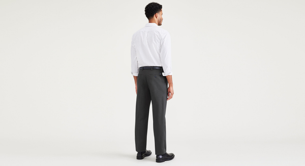 Dockers Signature Iron Free Khakis Pleated Classic Fit With Stain Defender® (Big And Tall) Grey