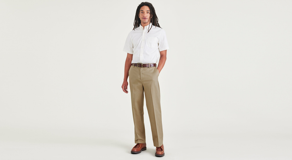 dockers Signature Iron Free Khakis Relaxed Fit with Stain Defender® New British Khaki