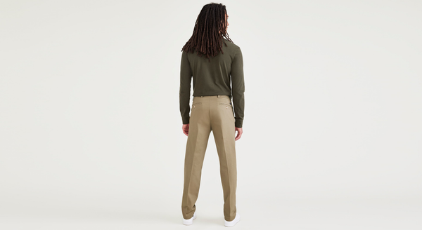 Dockers Signature Iron Free Khakis Slim Fit With Stain Defender® New British Khaki