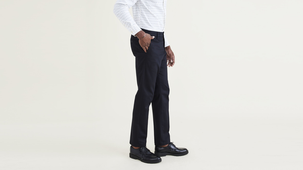 Dockers Signature Iron Free Khakis Slim Fit With Stain Defender® Beautiful Black