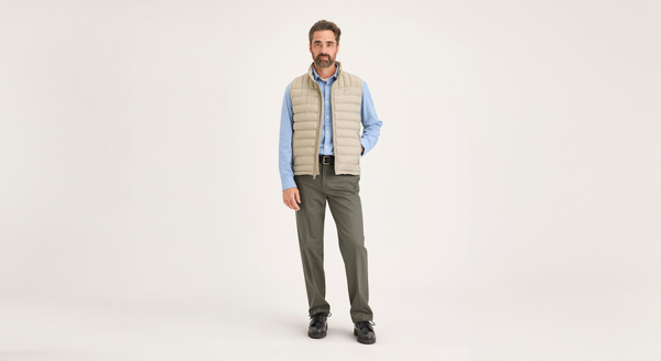 dockers Signature Iron Free Khakis Straight Fit with Stain Defender® Green
