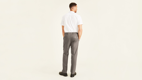 Dockers Signature Khakis Classic Fit (Big And Tall) Brown