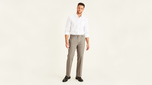 dockers Signature Khakis Classic Fit (Big and Tall) Khaki