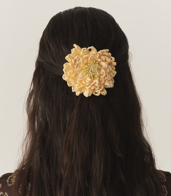 dôen LISABELLE BARRETTE APRICOT SATIN