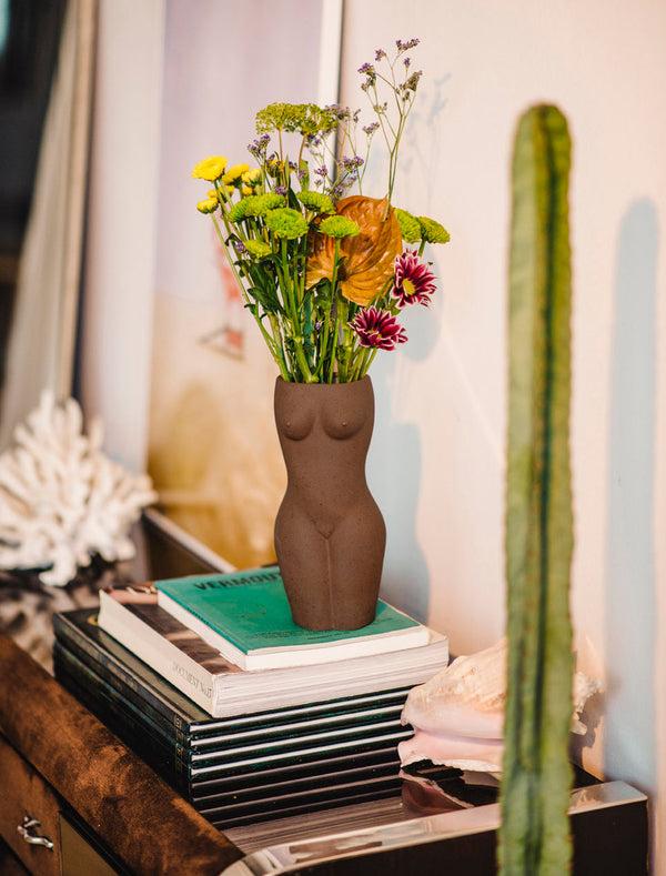 Doiy Body Vase Large