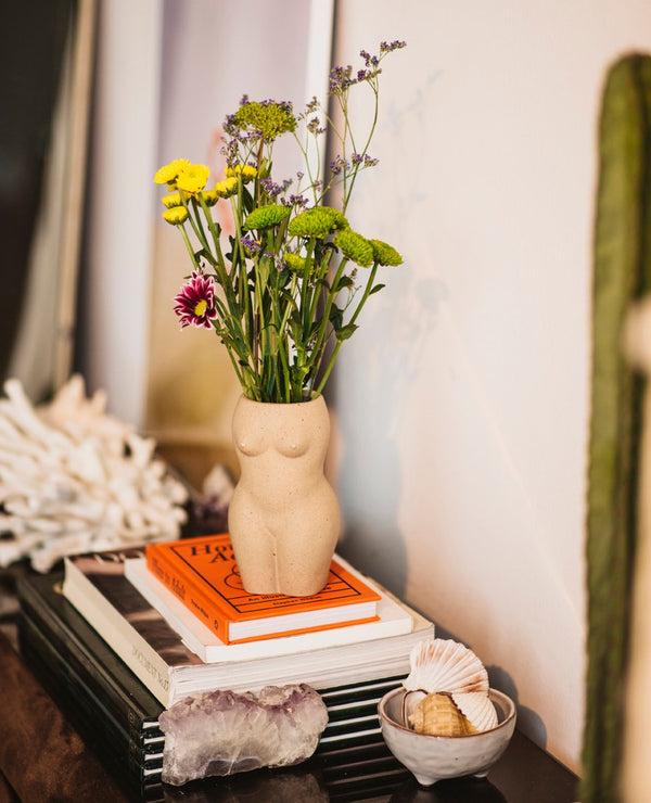 Doiy Body Vase Small