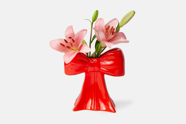 Doiy Bow Vase