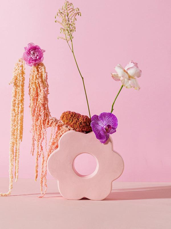 Doiy Daisy Vase Pink