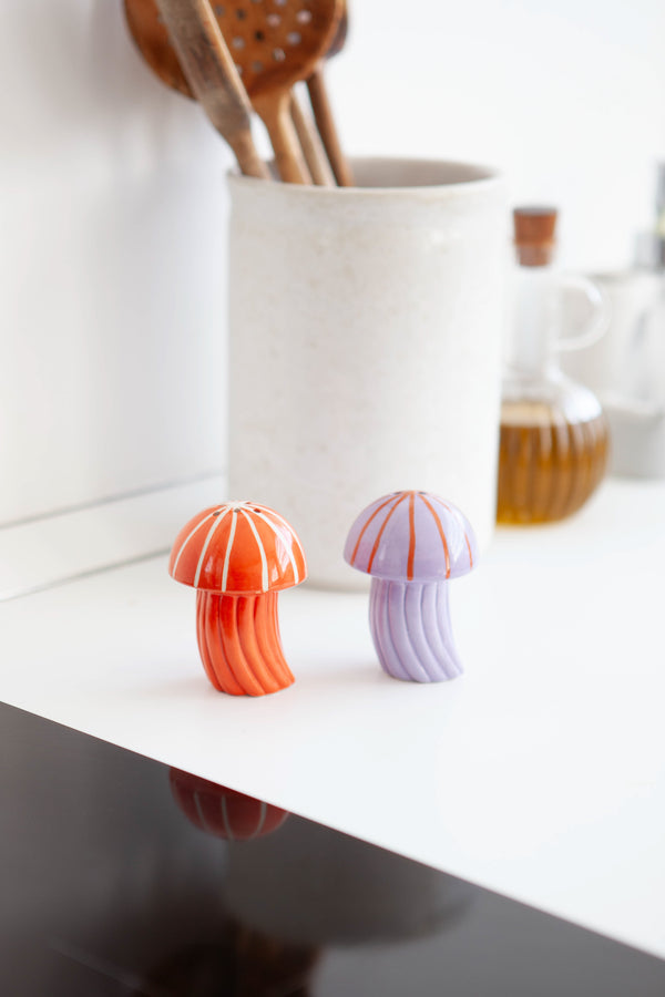 Doiy Ocean Dreams Jellyfish Salt And Pepper