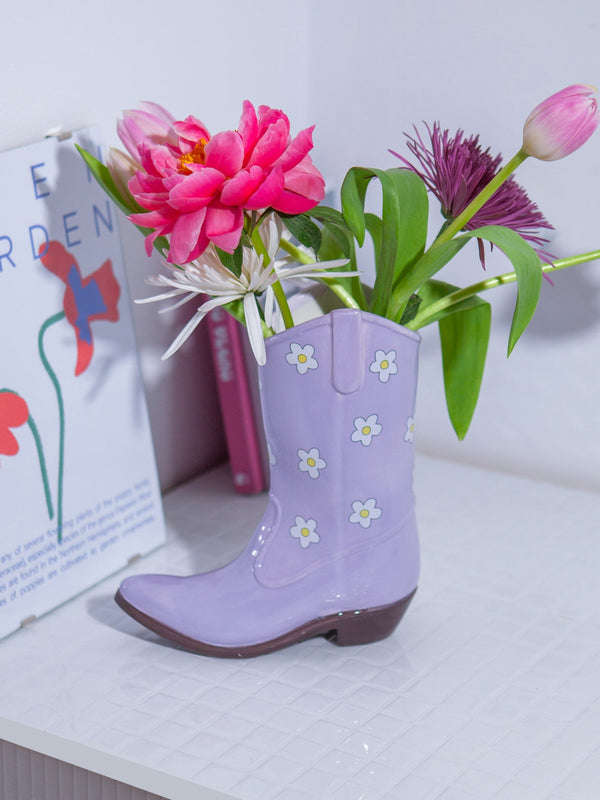 Doiy Rodeo Cowboy Boot Vase Lilac
