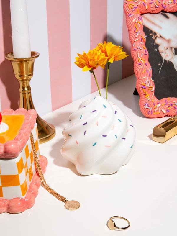 Doiy Sweetie Vase
