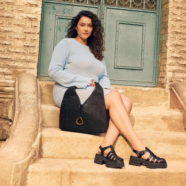 Dolce Vita Lasly Tonal Sandals Black Leather BLACK LEATHER