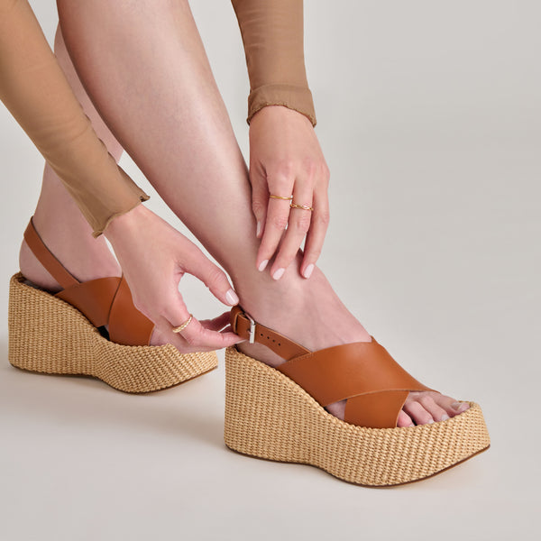 Dolce Vita Skylar Wedges Brown Leather BROWN LEATHER
