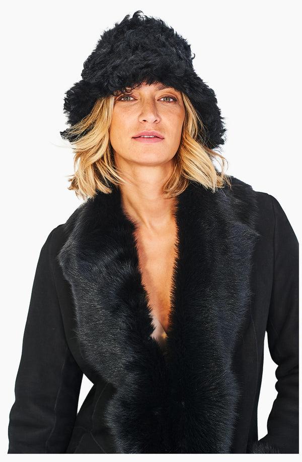 dom goor london Bucket Hat Black