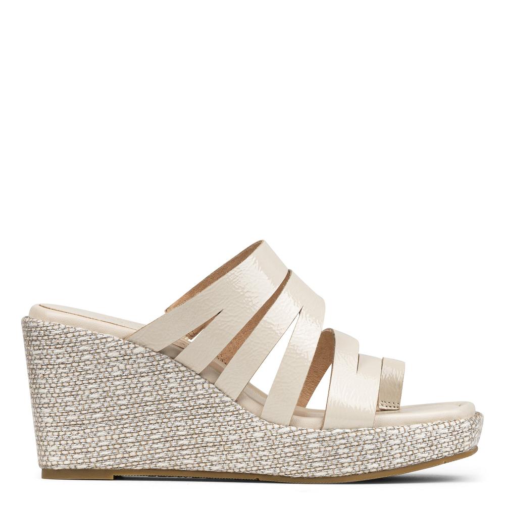 donald j pliner ANAMARI Foam