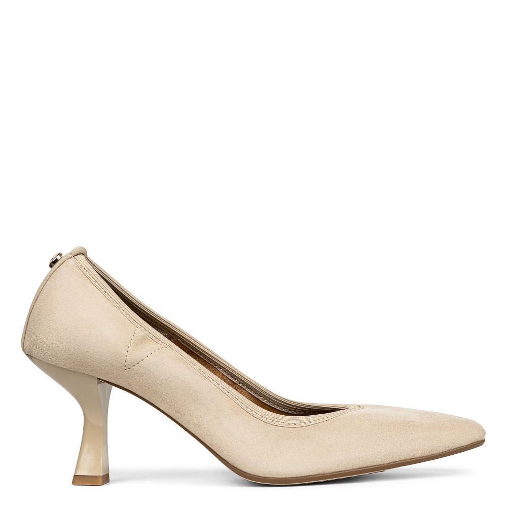 donald j pliner BERNICE Sand Suede