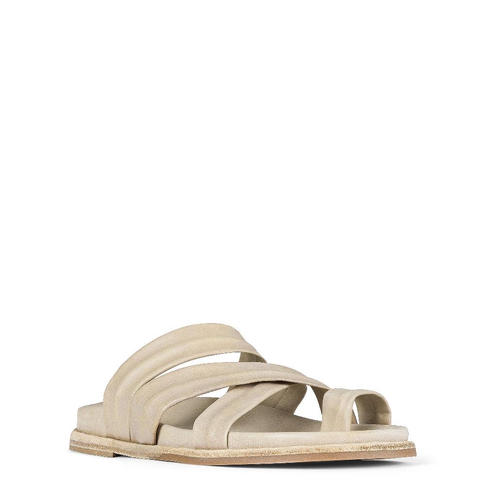 Donald J Pliner DEVANEE Ivory