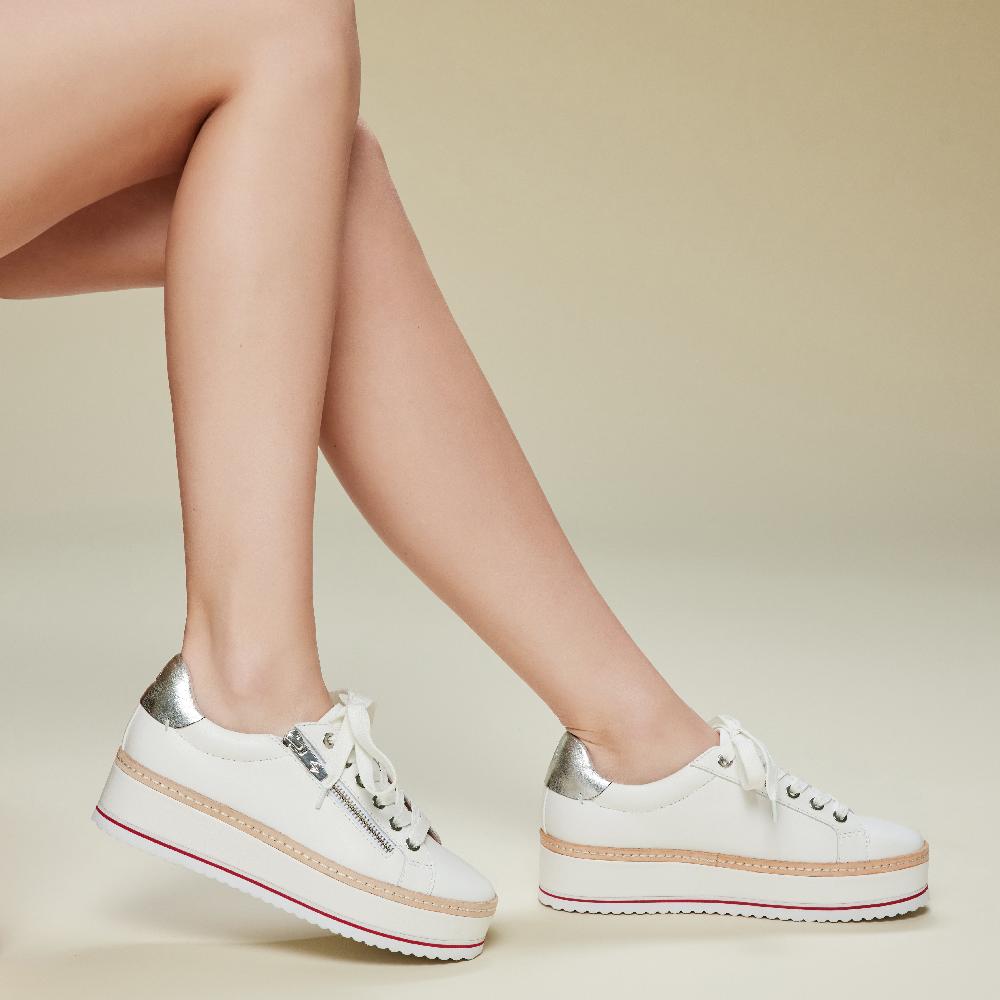 Donald J Pliner DEW White