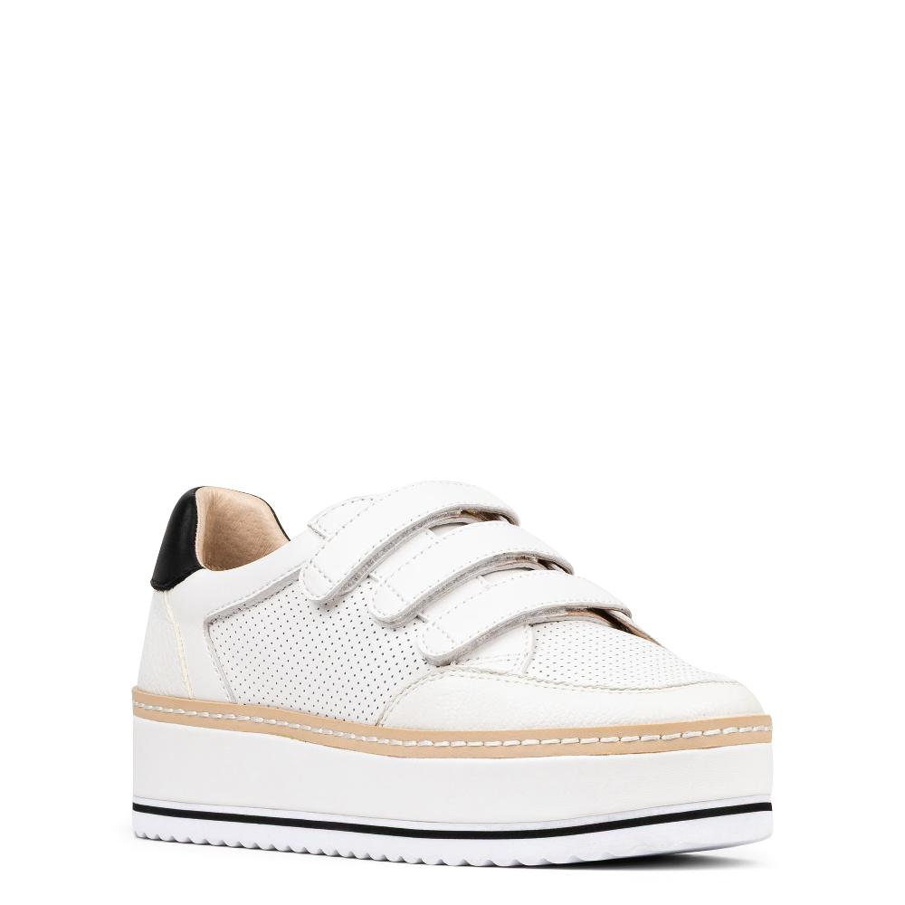 Donald J Pliner DREAMBOAT Off White