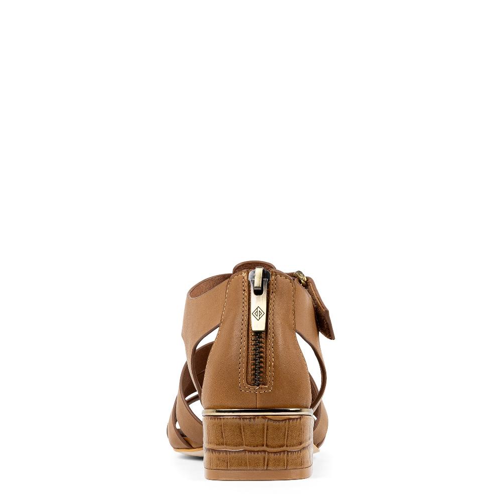 Donald J Pliner FALEISHA Saddle