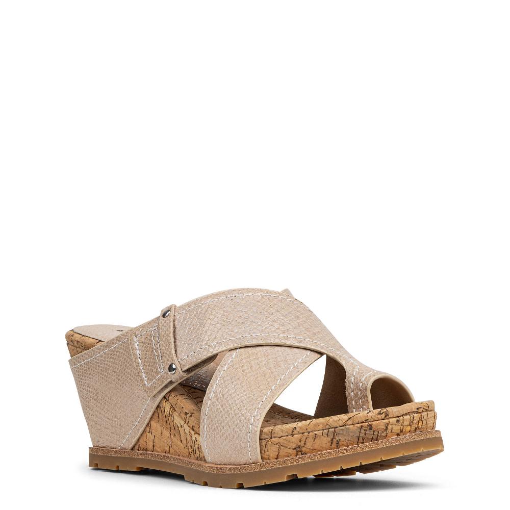 Donald J Pliner IRINI Foam