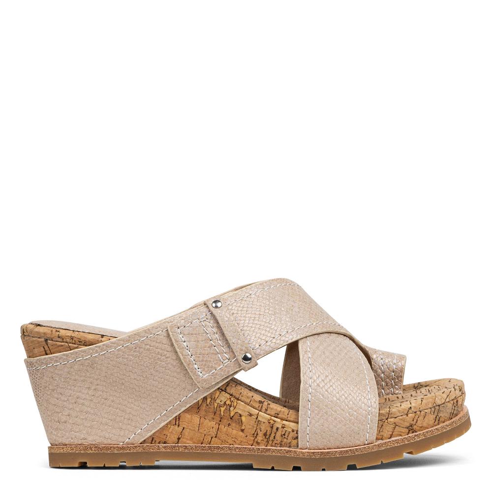 donald j pliner IRINI Foam