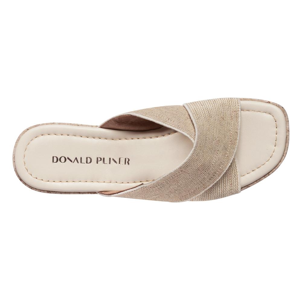 Donald J Pliner JOCELYN Foam