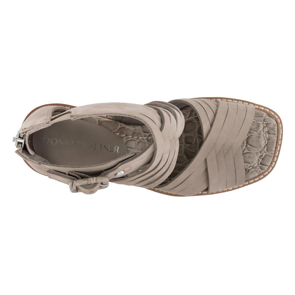 Donald J Pliner JUNNAH Taupe