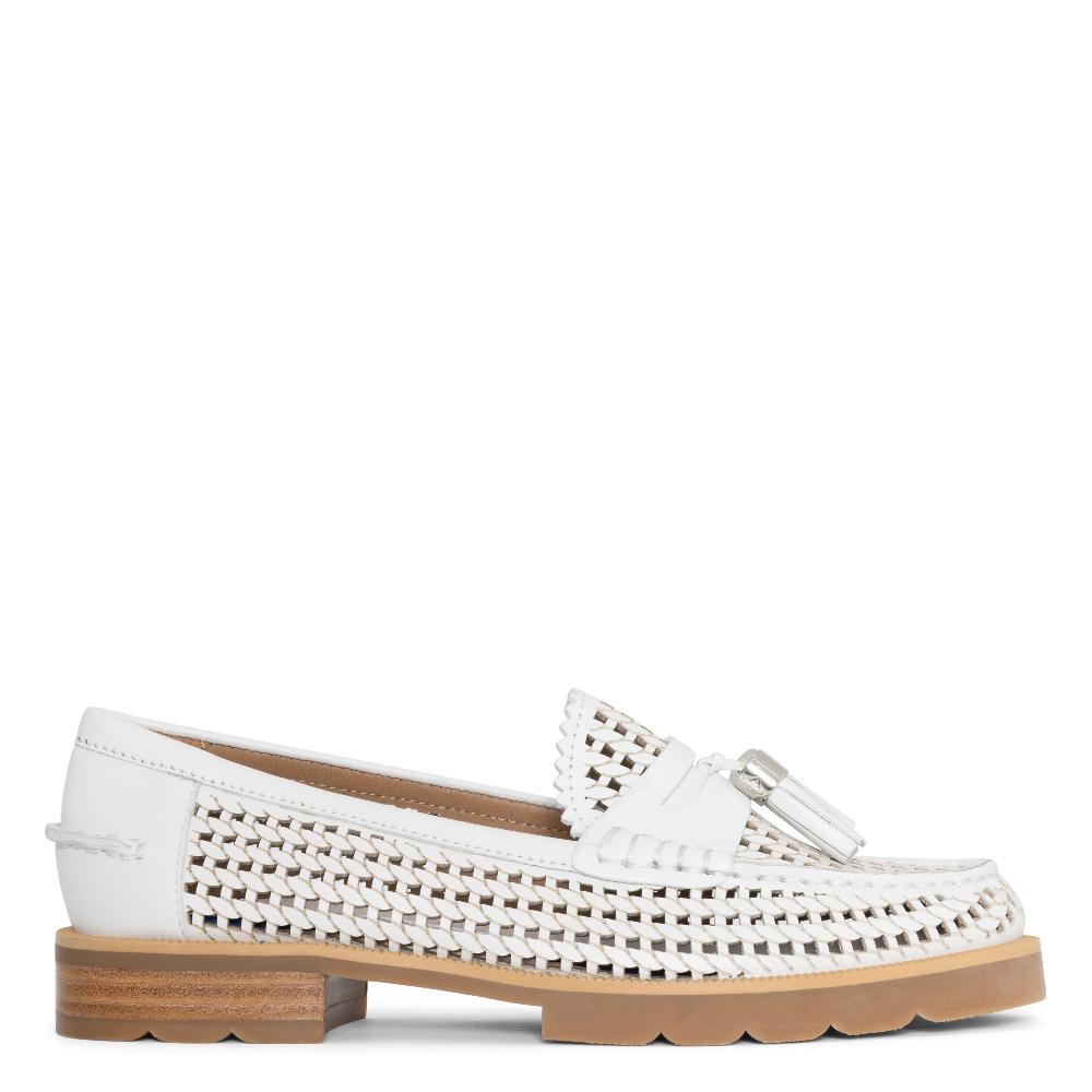 donald j pliner LENNY Bone Textured