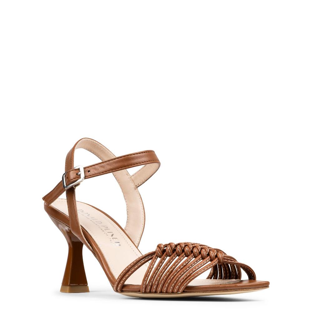 Donald J Pliner SURANNA Saddle