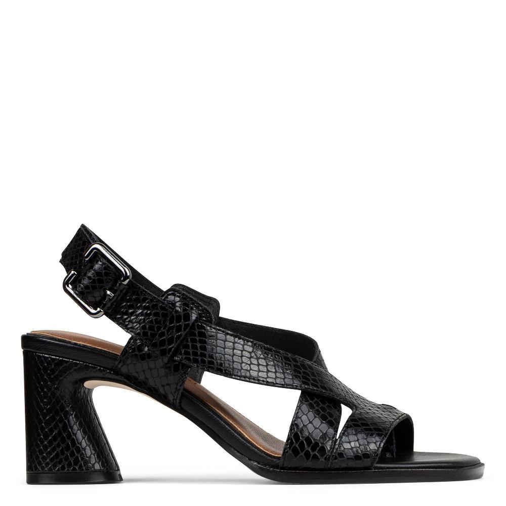 donald j pliner VLORA Black