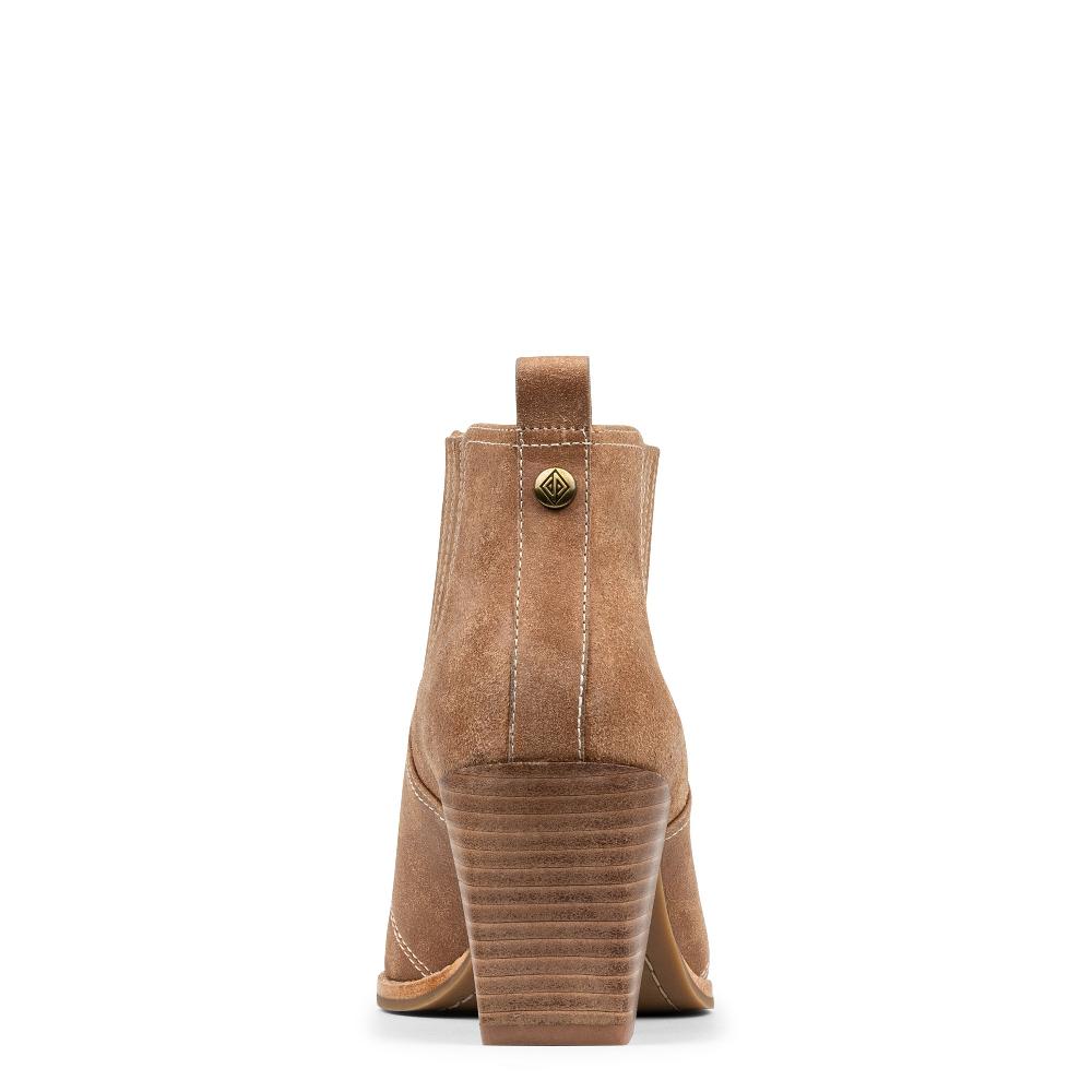 Donald J Pliner WILIS Camel