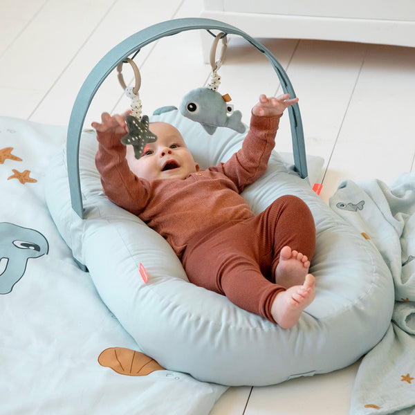 Done By Deer Hanging Activity Toy 2 Pcs - Wally - Powder