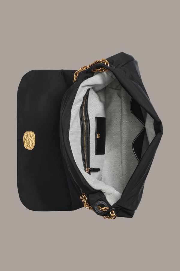 Donna Karan CREPE LARGE SHOULDER BAG Black / Gold