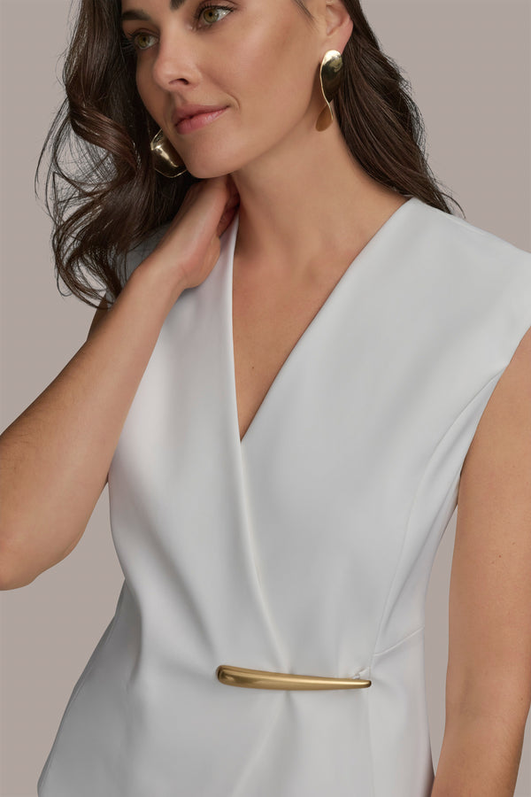 Donna Karan SEAMED VEST WITH BAR CREAM