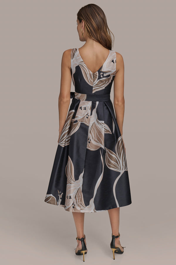 Donna Karan FLORAL FIT AND FLARE COCKTAIL DRESS BLACK/FAWN MULTI