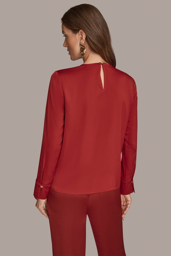 Donna Karan LONG SLEEVE WITH KEYHOLE HARDWARE Metropolitan RED